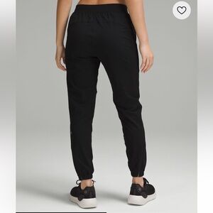 Lululemon Adapted State High-Rise Jogger Full Length size 8